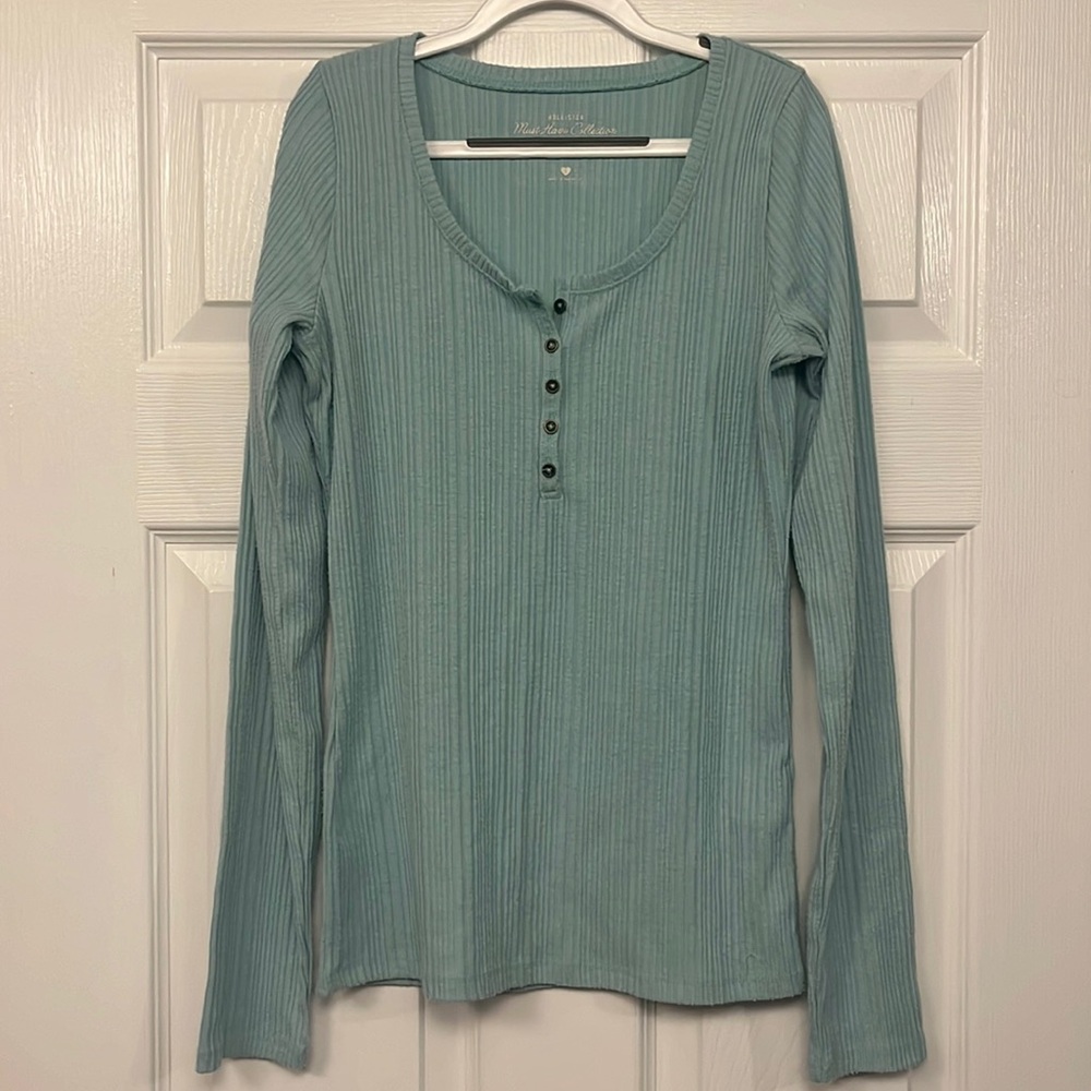 Hollister Ribbed Long Sleeve